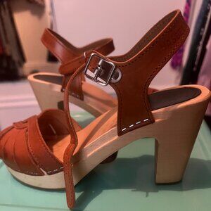 swedish hasbeens Women's Fredrica Platform Sandal - dark brown 37